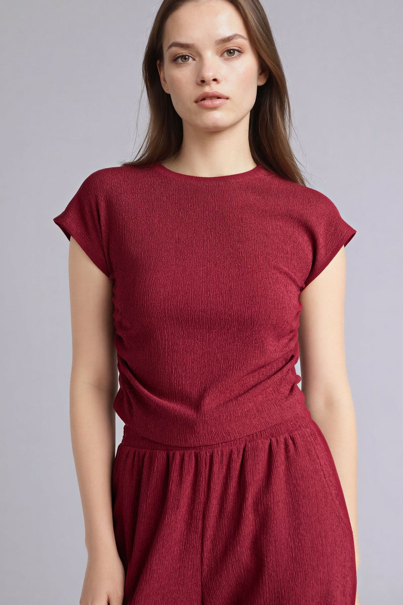DeFacto Red Woman Slim Fit Crew Neck Crepe Short Sleeve T-Shirt Casual - Image 1